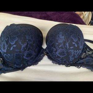 38D La Senza Bra